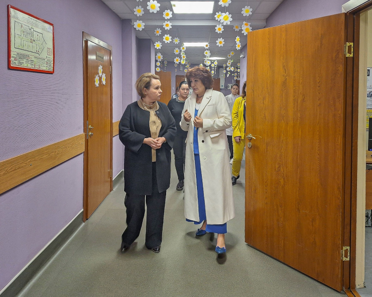 Анна Митянина посетила «Центр восстановительного лечения «Детская психиатрия» имени С.С. Мнухина»