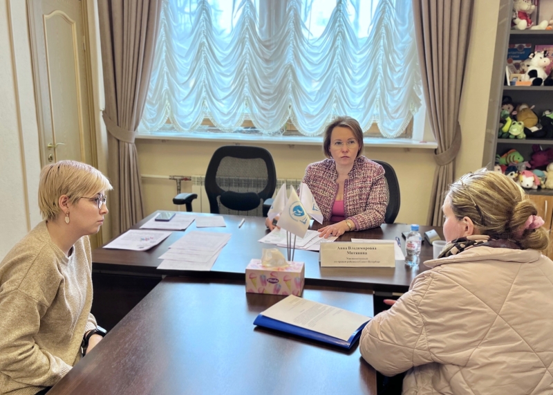 Анна Митянина традиционно встретилась с петербуржцами на личном приеме