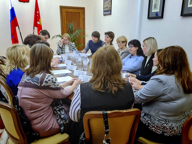 Состоялось первое заседание Совета по вопросам опеки и попечительства при Уполномоченном по правам ребенка в Санкт-Петербурге